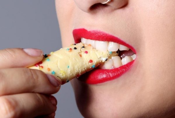 Consecuencias que se producen por masticar mal