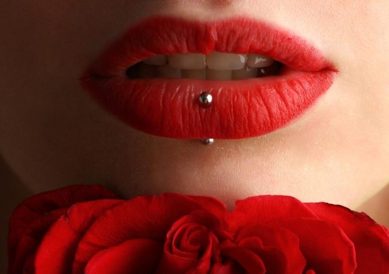 Cuidado con los piercings en la boca