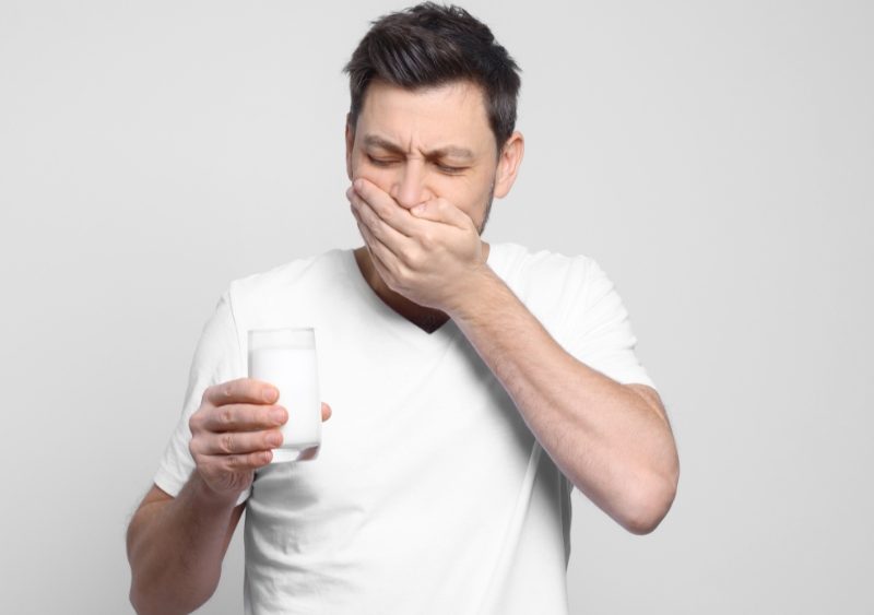 ¿Cómo afecta la intolerancia a la lactosa a la salud oral?